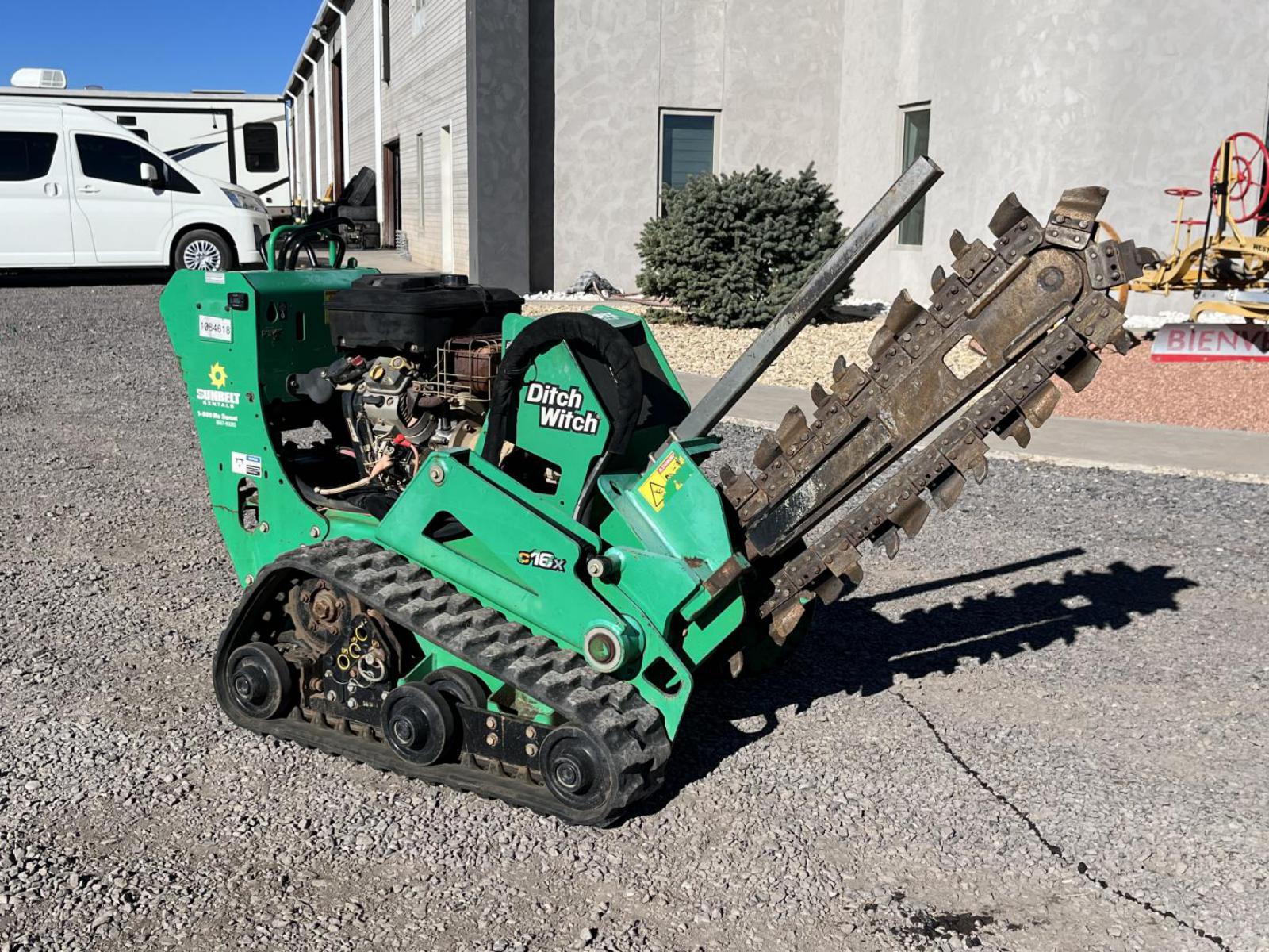 ./imagenes/INVOICE/2019/17455/ZANJADORA MANUAL DITCH WITCH C16X (2).JPG